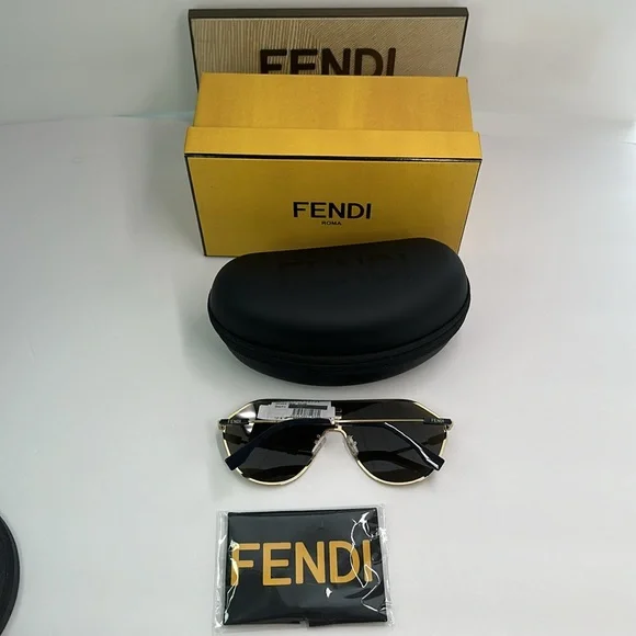 New Authentic Fendi Brown Pilot Unisex Sunglasses FE40080U 30E 65. - Picture 11 of 16